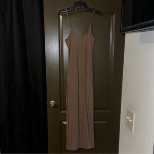 Fashion nova brown maxi dress